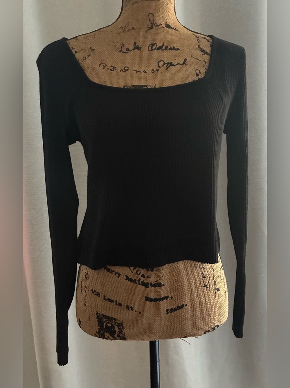 H&M Black Ribbed Long Sleeve Square Neck Top